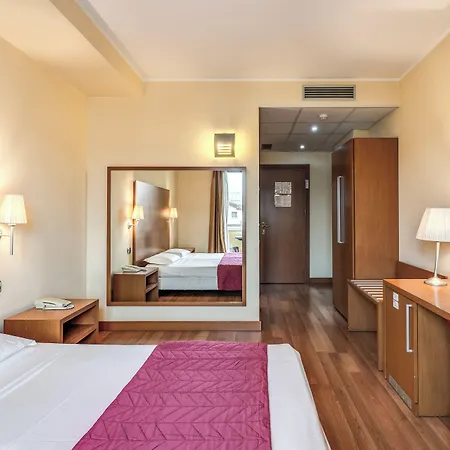 Hotel Luna Maggiore Arona 4*