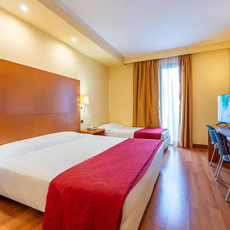 Luna Maggiore Arona Otel 4*