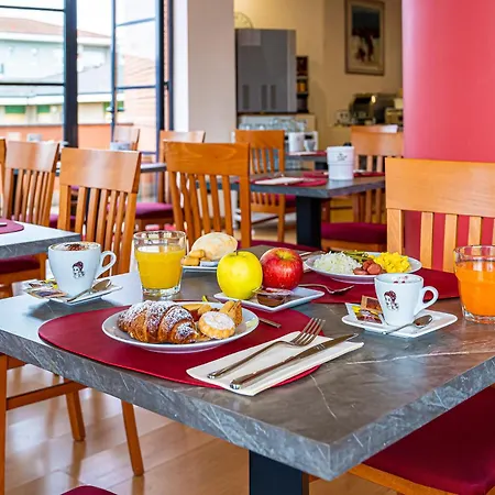 Luna Maggiore Arona Otel 4*