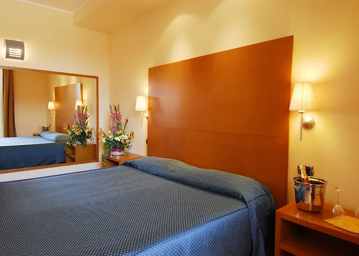 Hotell Luna Maggiore Arona Oleggio Castello