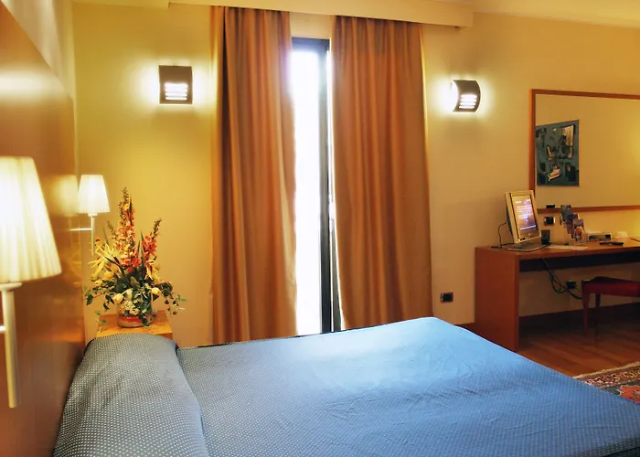 Luna Maggiore Arona 4* Oleggio Castello