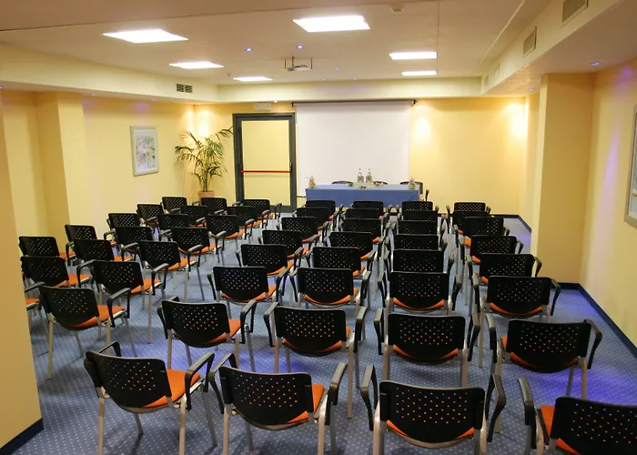 Luna Maggiore Arona Oleggio Castello