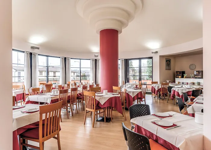 Luna Maggiore Arona Oleggio Castello