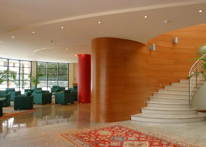 Luna Maggiore Arona Hotell