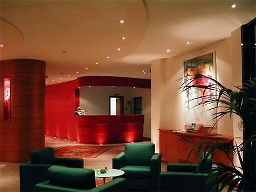 Luna Maggiore Arona Hotell