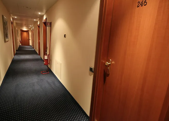 Luna Maggiore Arona Hotell 4*