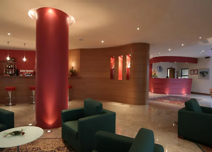 Luna Maggiore Arona Hotell